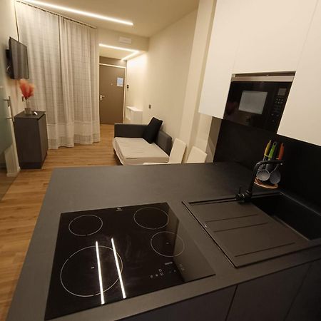 Riviera Apartments Near The Beach + Parking Rosolina Mare Buitenkant foto